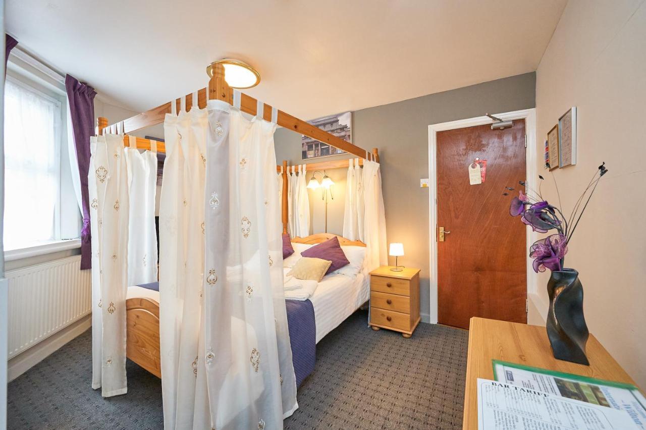 The Wilton International Bed and Breakfast Blackpool Eksteriør billede