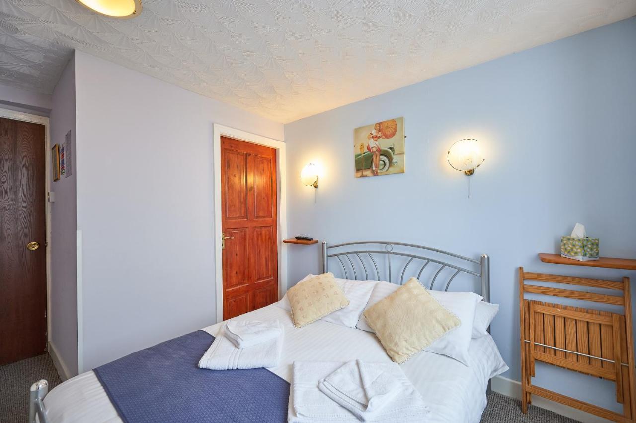 The Wilton International Bed and Breakfast Blackpool Eksteriør billede