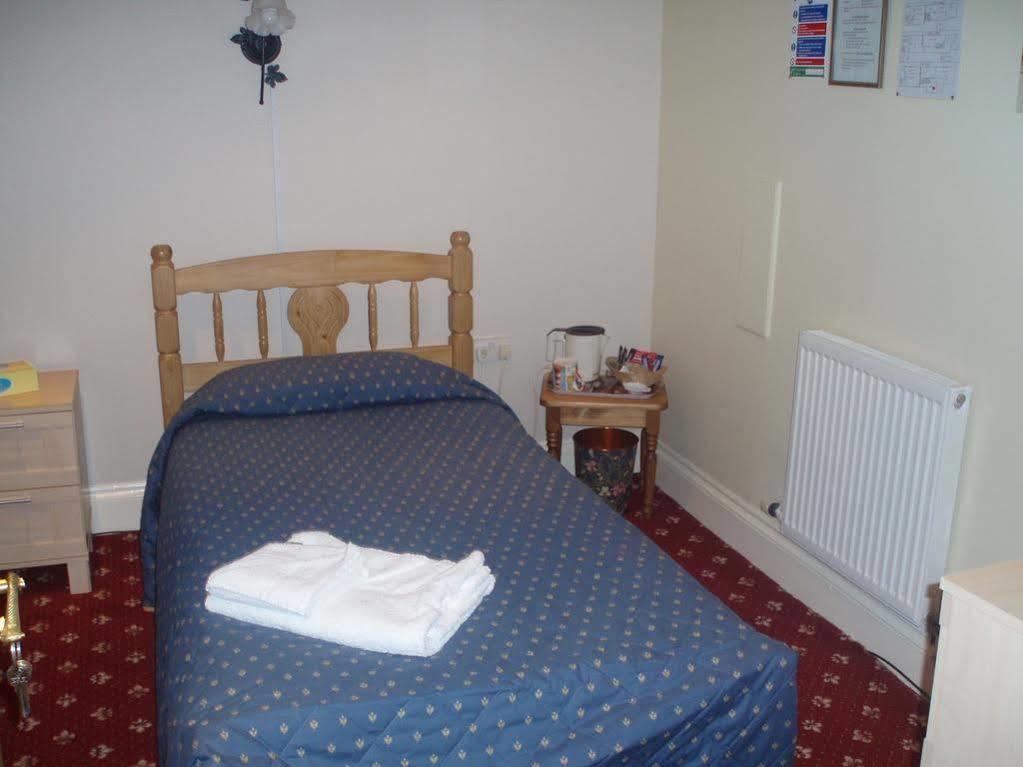 The Wilton International Bed and Breakfast Blackpool Eksteriør billede
